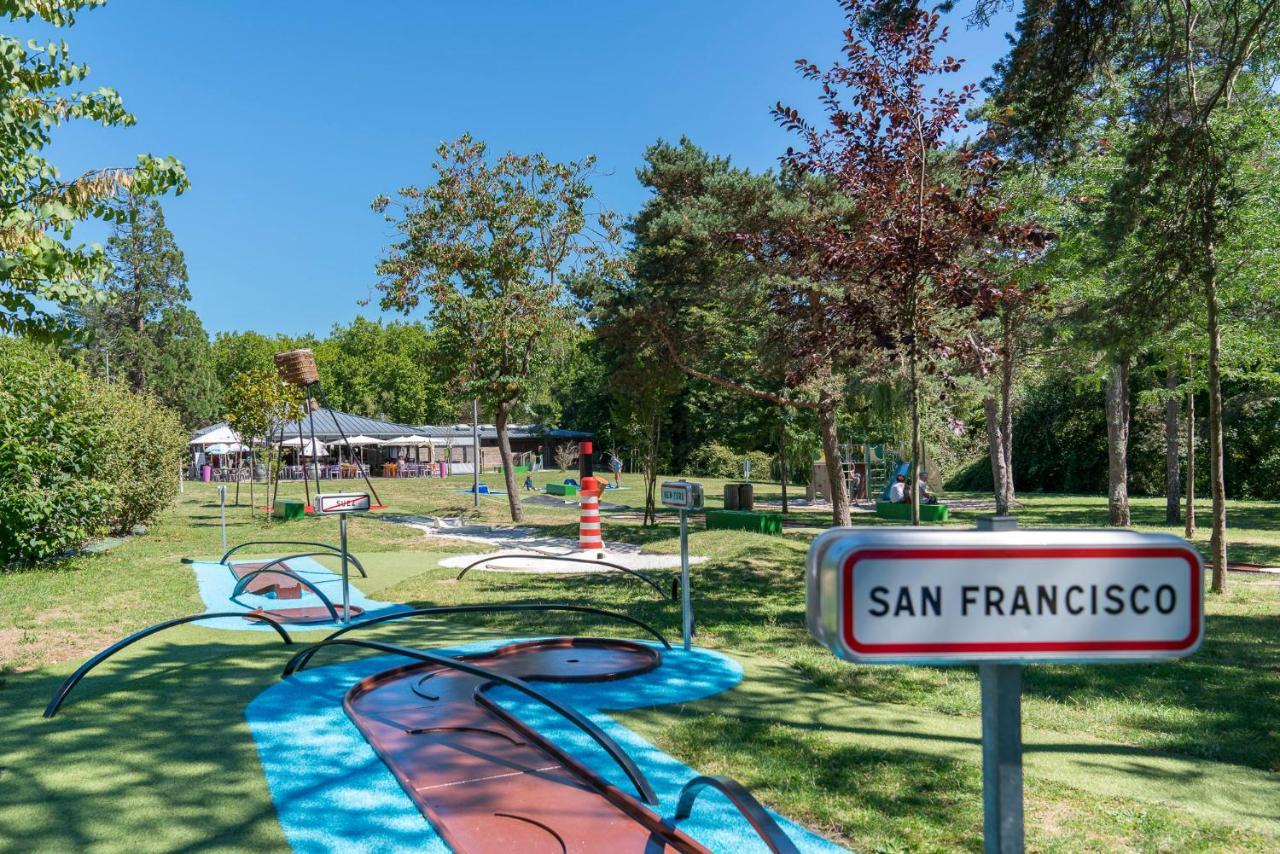 Готель Nantes Camping Le Petit Port Екстер'єр фото